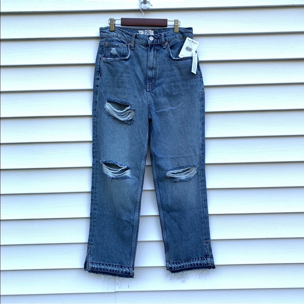 Free PeopleDistressedCroppedCapriJeansHigh Rise 28